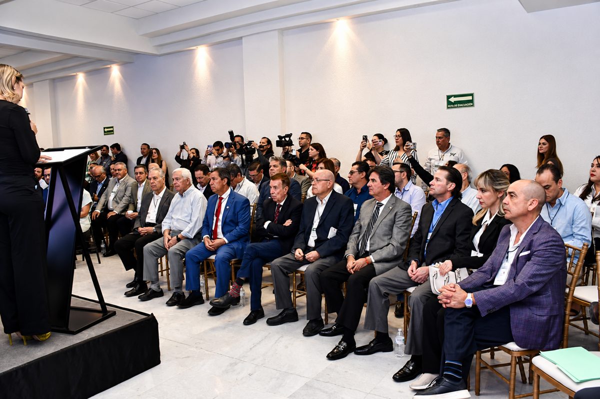 Encuentro binacional Sonora–Arizona en la EXPO Industrial y de Negocios